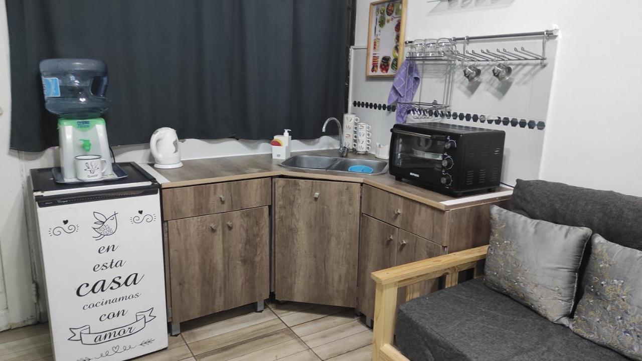 Hospedaje 3 Aeropuerto Ezeiza Pet Friendly Tranfer Gratis Desde Y Hacia El Aeropuerto De Ezeiza A 20 Minutos Lägenhet Exteriör bild