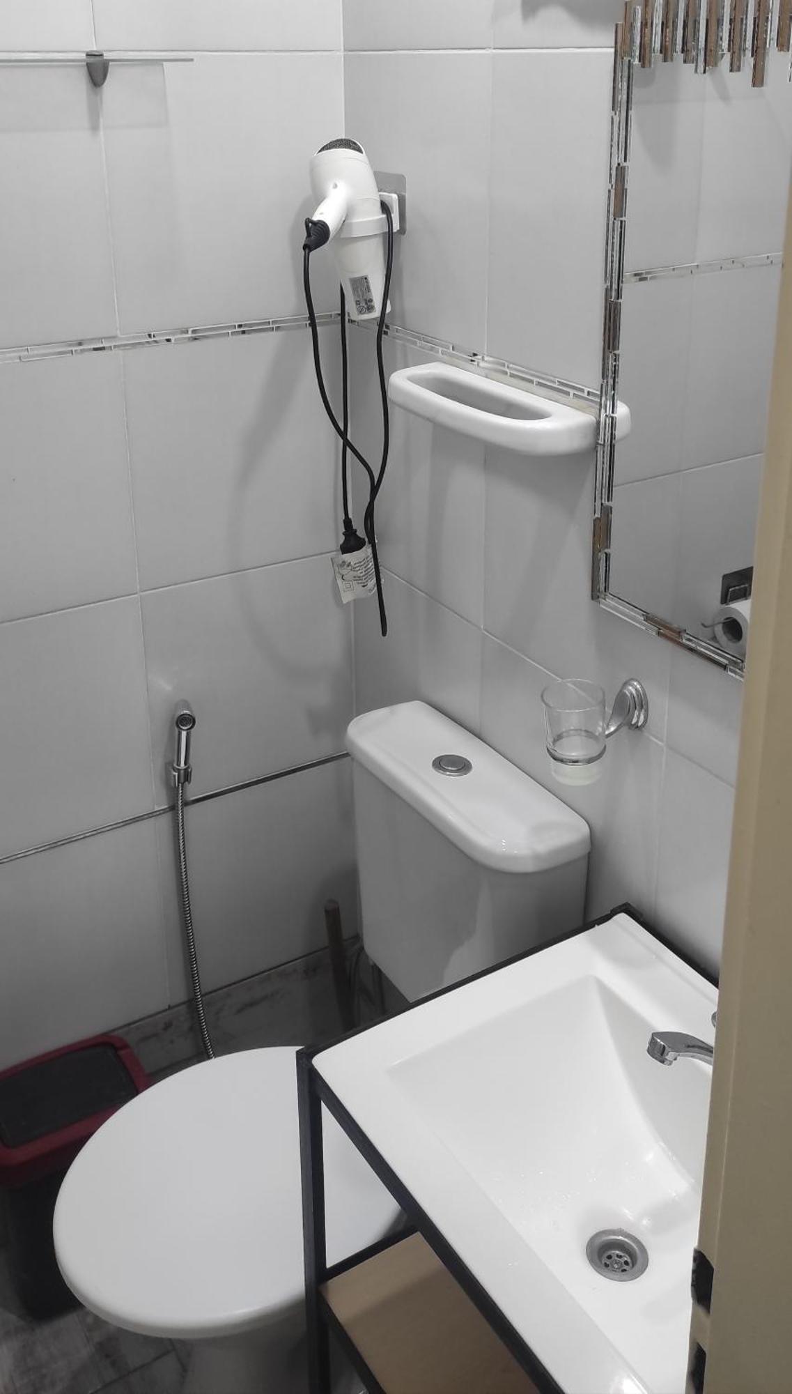 Hospedaje 3 Aeropuerto Ezeiza Pet Friendly Tranfer Gratis Desde Y Hacia El Aeropuerto De Ezeiza A 20 Minutos Lägenhet Exteriör bild